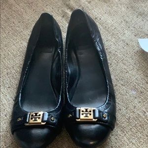 Tory burch shoes only worn a few times